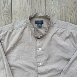 Banana Republic Mens XL Tan Band Collar Button Up Shirt Stretch Cotton Casual